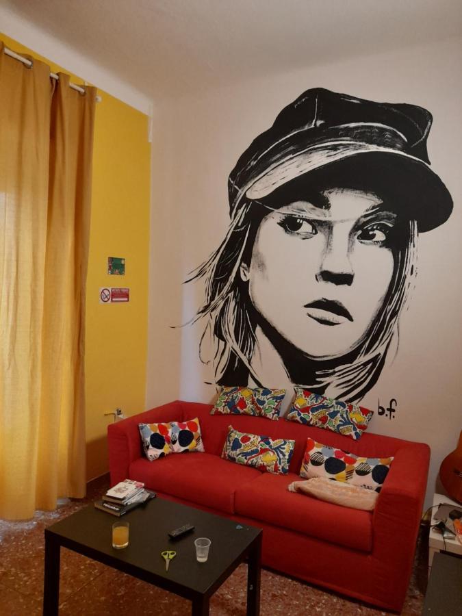 Pisa Train Station Hostel Kültér fotó
