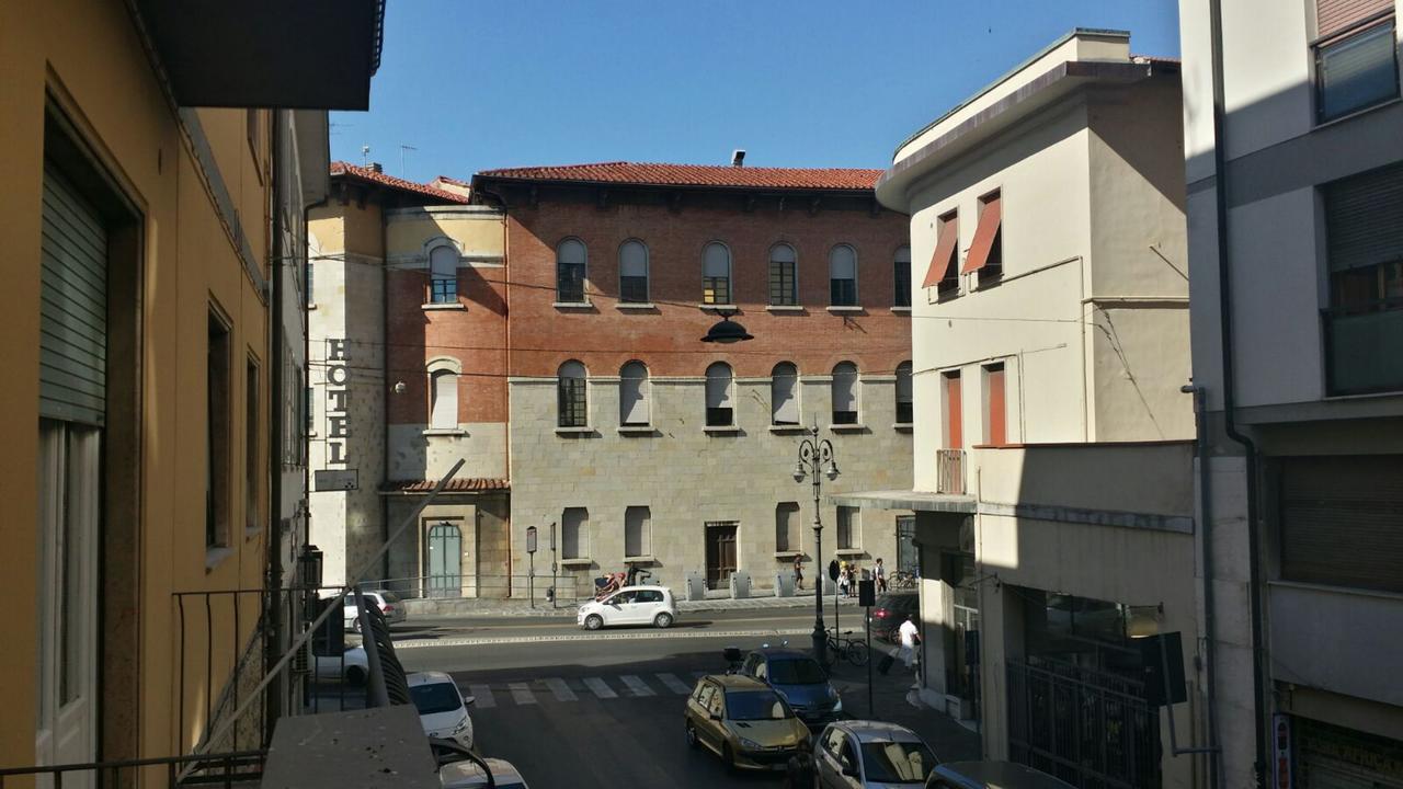 Pisa Train Station Hostel Kültér fotó