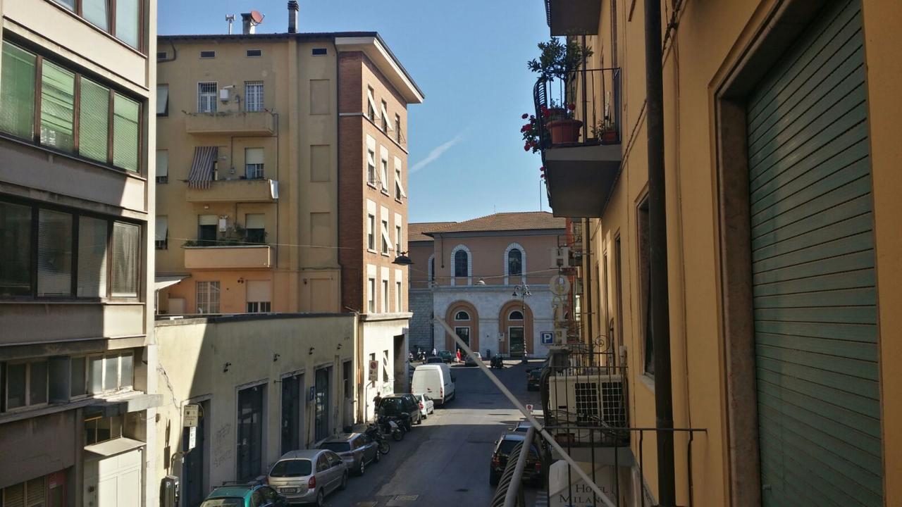 Pisa Train Station Hostel Kültér fotó
