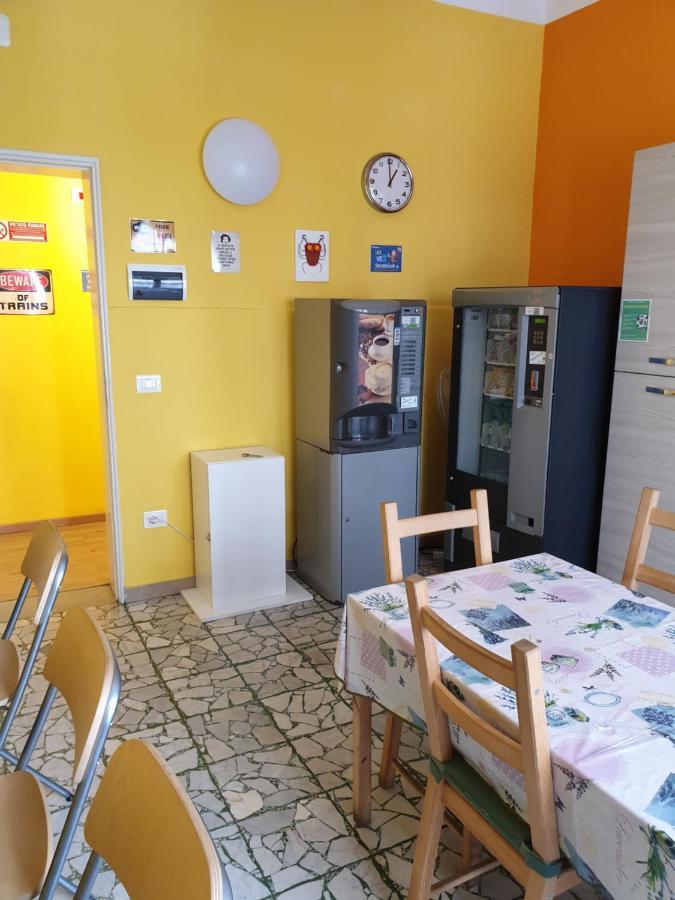 Pisa Train Station Hostel Kültér fotó